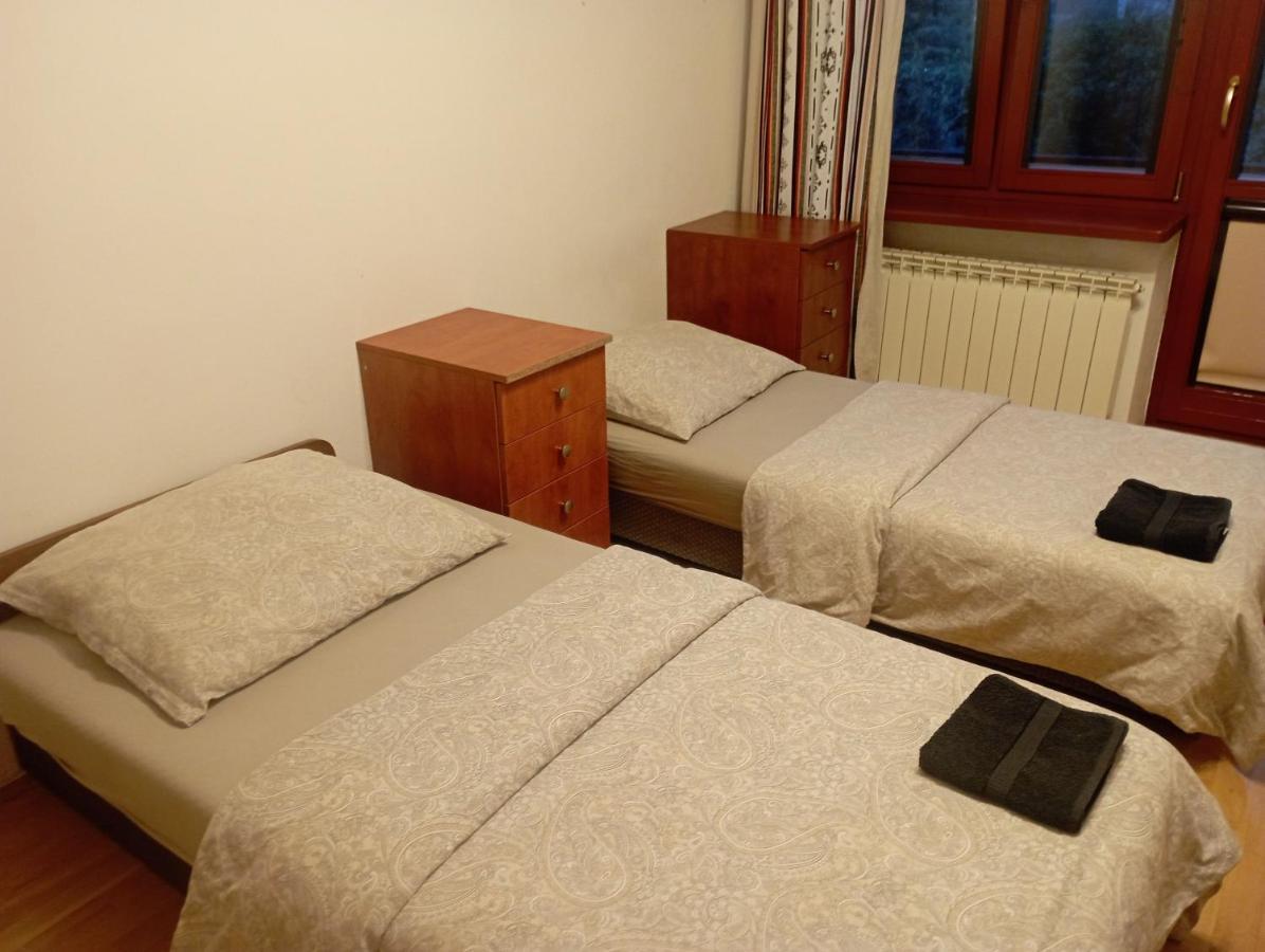 Meier House Wawer Hotel Varsó Kültér fotó