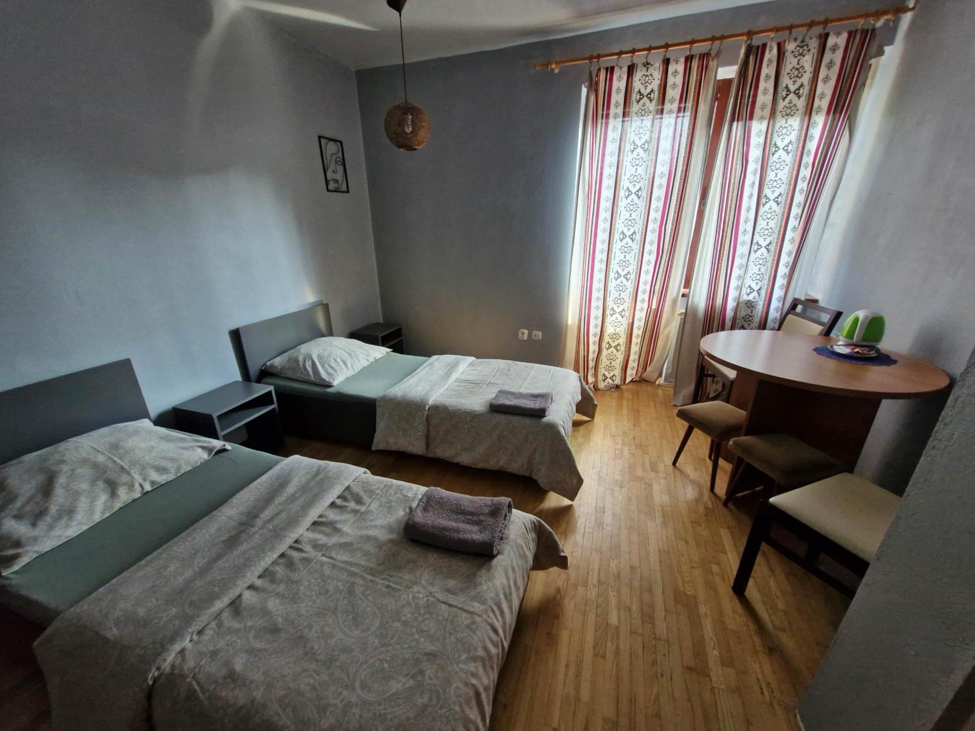 Meier House Wawer Hotel Varsó Kültér fotó